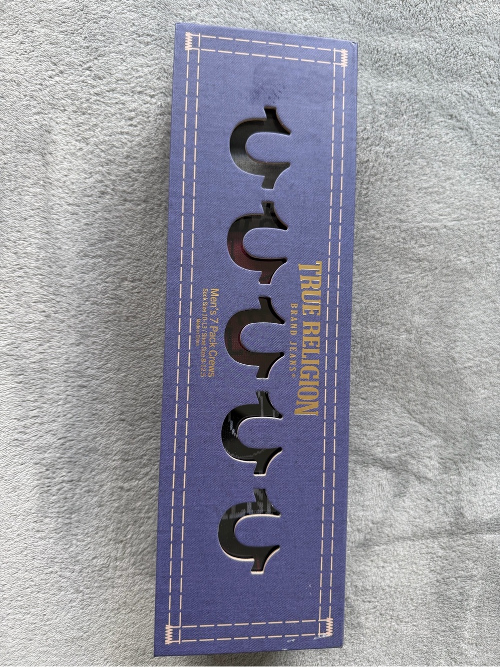True Religion Men's 5-Pack Crew Socks Gift Box - Navy with Gold Logo